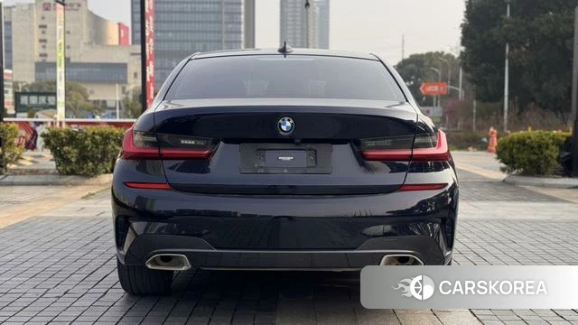 BMW 3 series 2022 Черный из Китая, фото 6