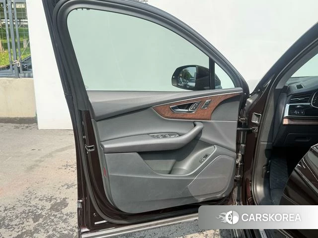 Audi Q7 id 4335812 из Китая 12