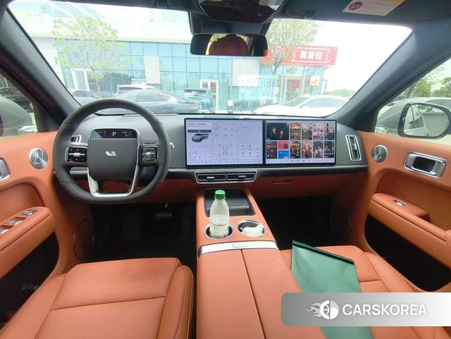 Ideal car Ideal L7 2026 Серебристо-серый из Китая, фото 2