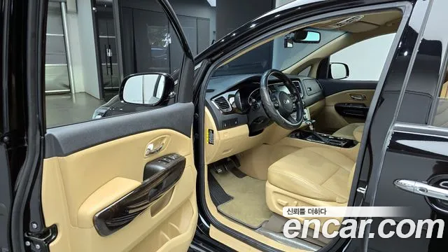 Kia The New Carnival id 2760212 из Кореи 12