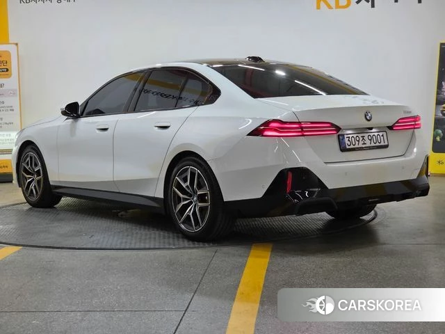 BMW 5 Series (G60) id 4729699 из Кореи 12