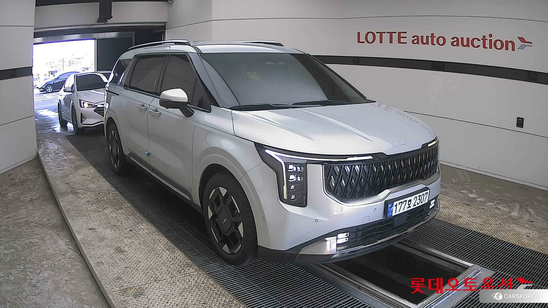 Kia Carnival Hybrid id 3882146 из Кореи 12