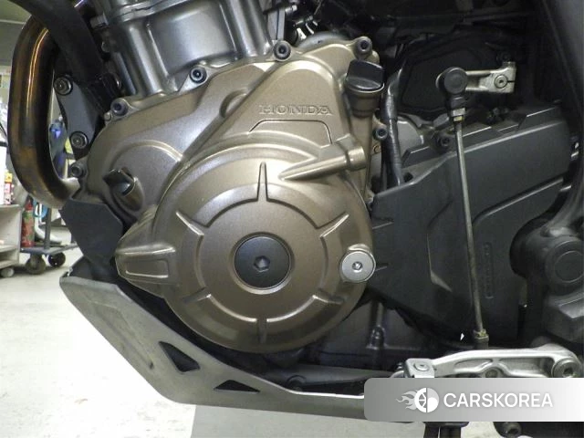 Engine photo
