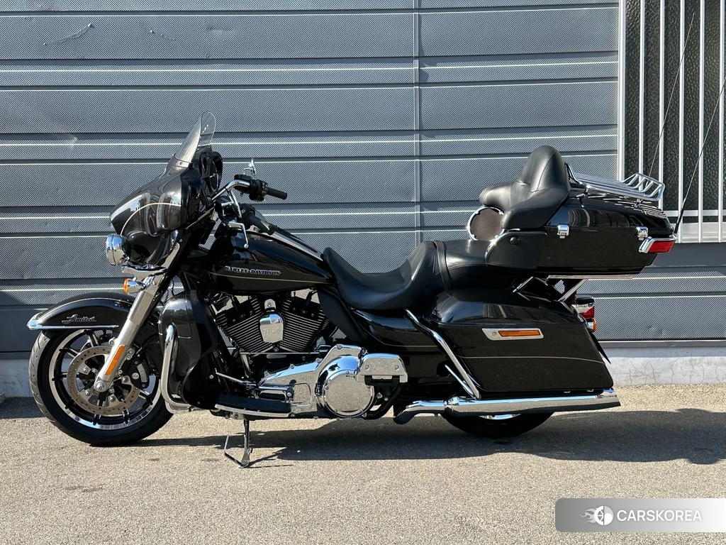 Проданный Harley-Davidson Electra Glide FLHTKLTC1690 2016 из Японии, фото 2