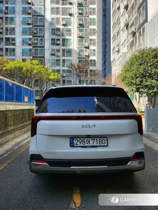 Kia The New Carnival 4th Generation 2024 Белый из Кореи, фото 2