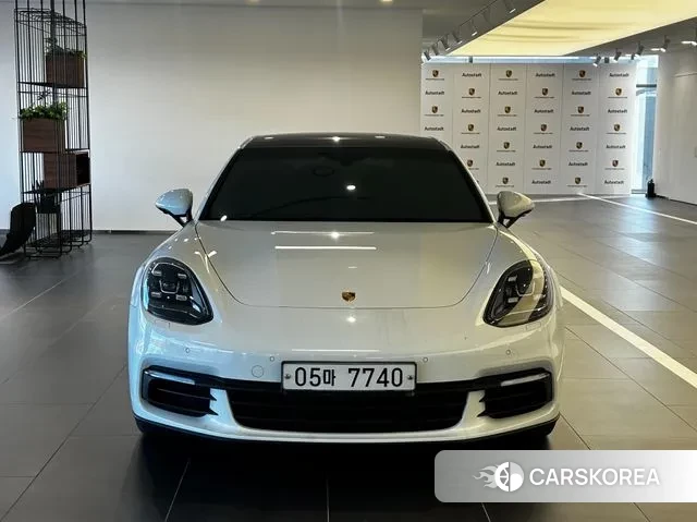 Porsche Panamera (971) 2018 Белый из Кореи, фото 2