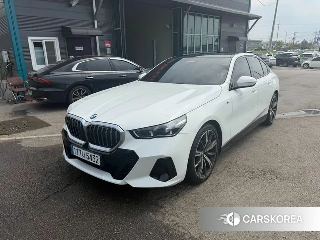 BMW 5 Series (G60) id 4654040 из Кореи 12