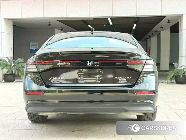 Honda Accord 2023 Черный из Китая, фото 2