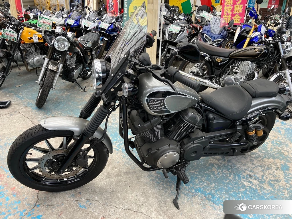 Проданный Yamaha BOLT 950R 2017 из Японии