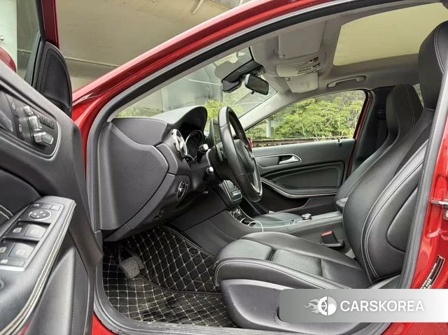 Mercedes-Benz GLA 2018 Красный из Китая, фото 2