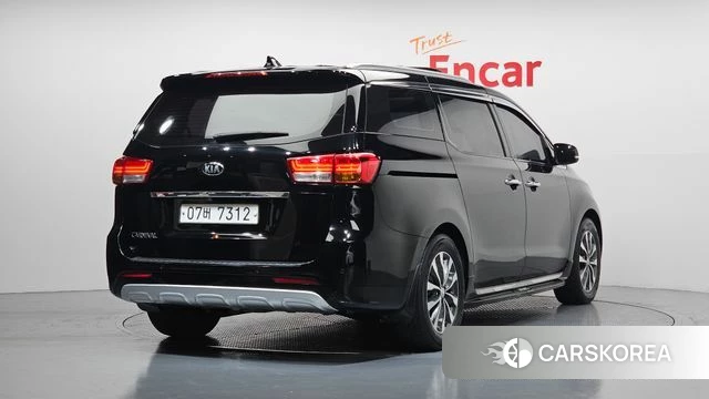 Kia All New Carnival id 3966618 из Кореи 12