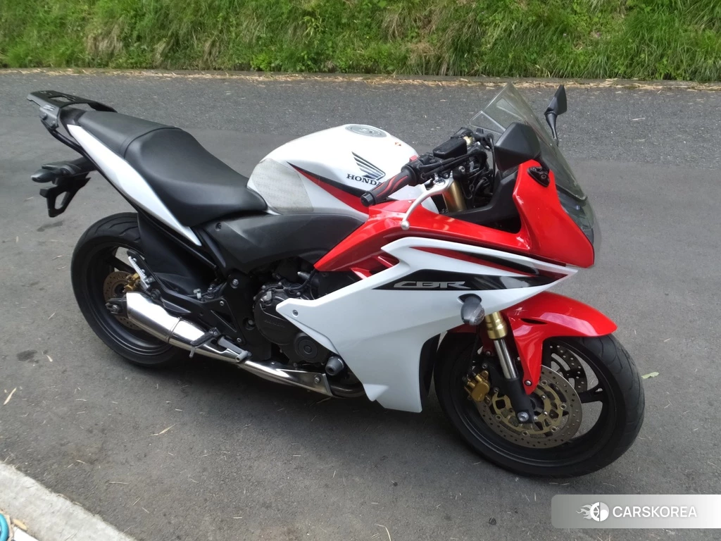 Проданный Honda CBR600F 2015 из Японии, фото 2