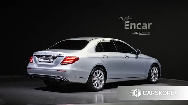 Mercedes-Benz E-Class W213 id 3098281 из Кореи 12