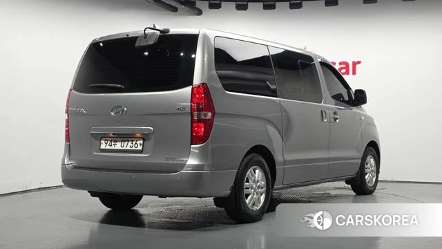 Hyundai The New Grand Starex id 4626267 из Кореи 12
