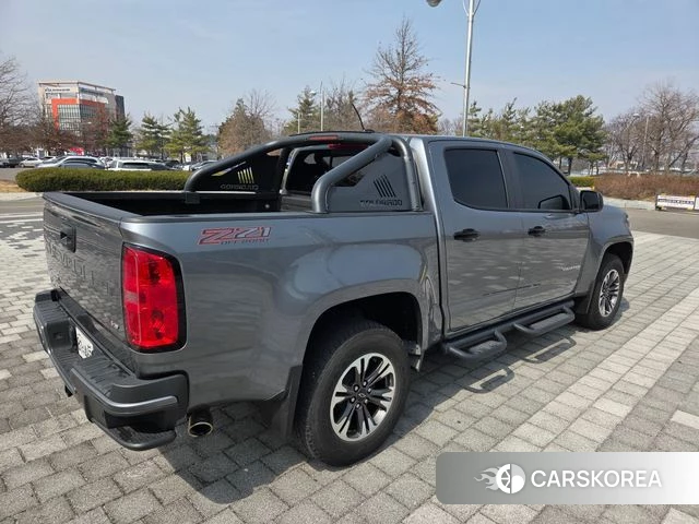 Chevrolet (GM Daewoo) Real New Colorado 2020 Серебристо-серый из Кореи, фото 2