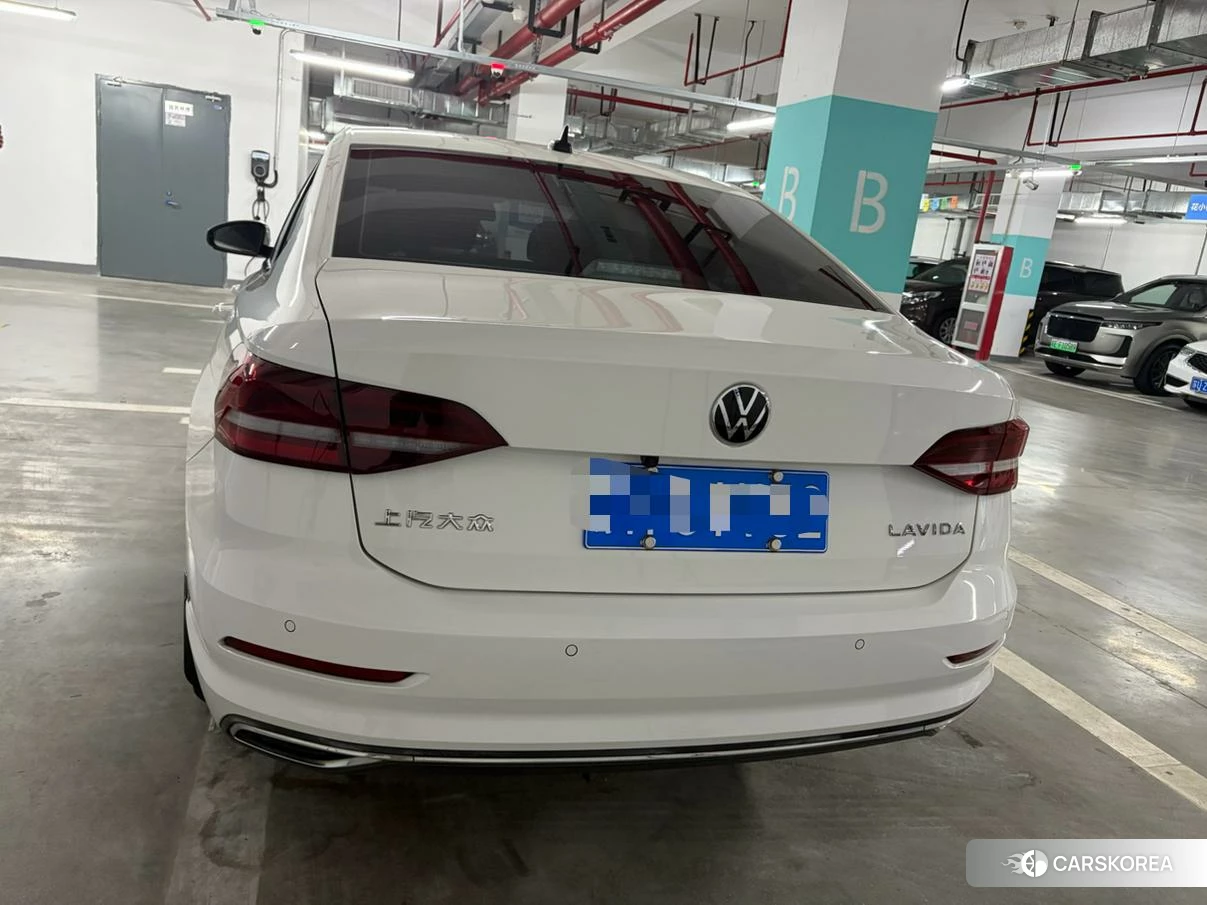 Volkswagen Lavida id 4473733 из Китая 2