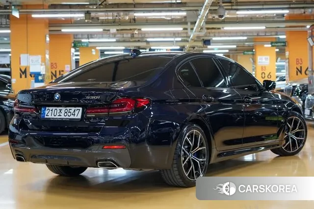 BMW 5 Series (G30) id 3383791 из Кореи 12