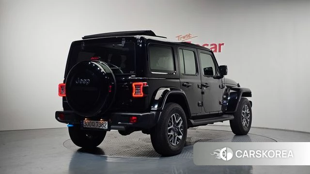 Jeep Wrangler (JL) id 4223454 из Кореи 12