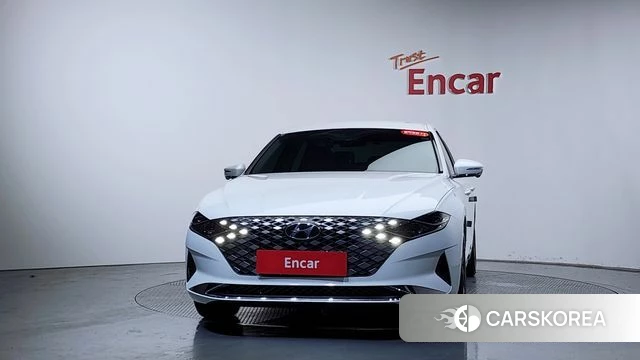 Hyundai The New Grandeur IG Hybrid id 4383116 из Кореи 12