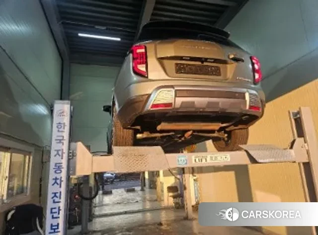 Ssangyong Torres 2023 Светло-зеленый из Кореи, фото 2