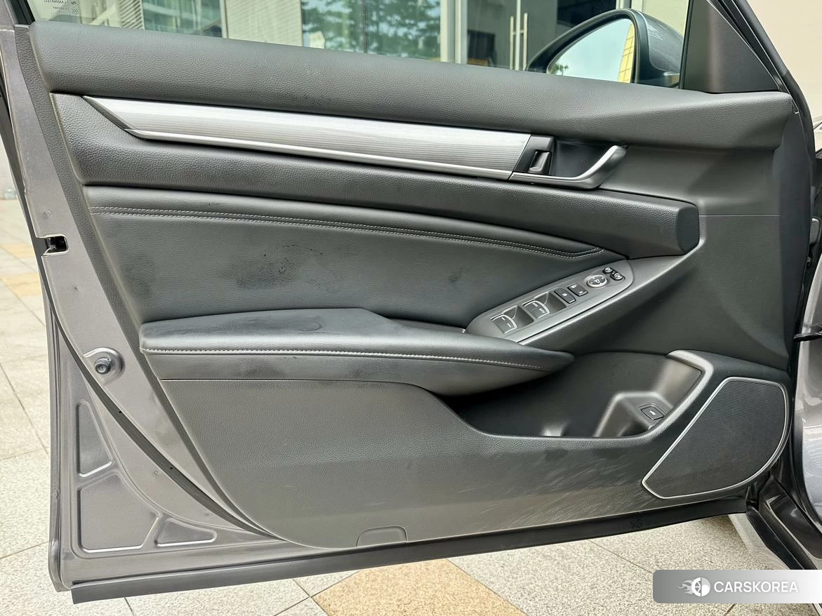 Honda Accord id 4413185 из Китая 12
