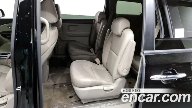 Kia The New Carnival id 2681471 из Кореи 12