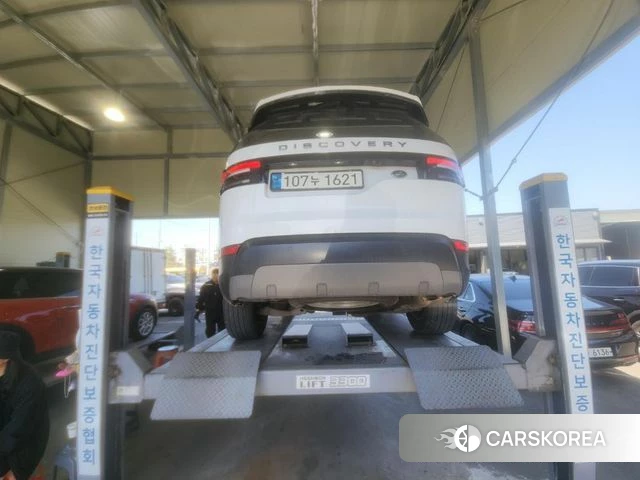 Land Rover Discovery 5 2019 Белый из Кореи, фото 2