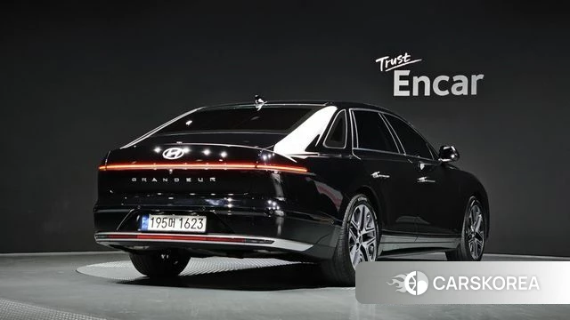 Hyundai Grandeur (GN7) id 3922353 из Кореи 12