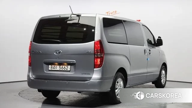 Hyundai The New Grand Starex id 3519749 из Кореи 12