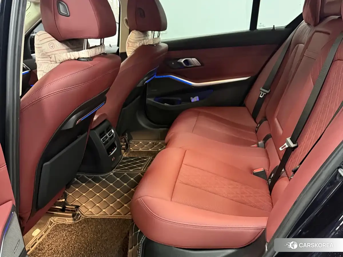 BMW 3 series 2022 Синий из Китая, фото 2