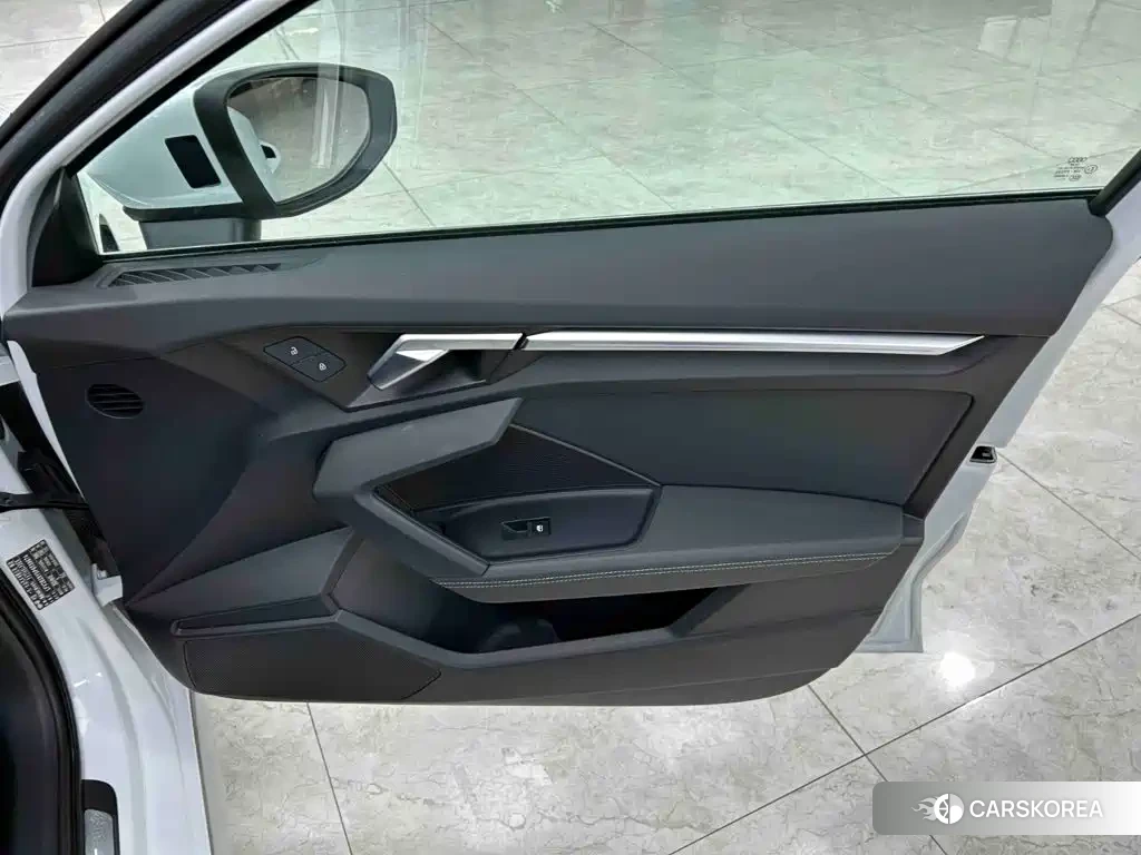 Audi A3 id 4629467 из Китая 12
