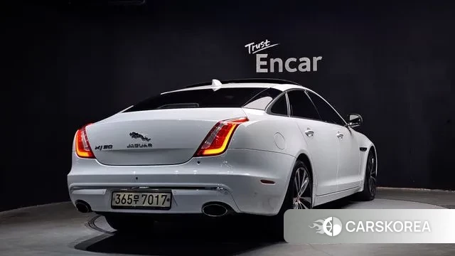 Jaguar All New XJ id 3494198 из Кореи 12