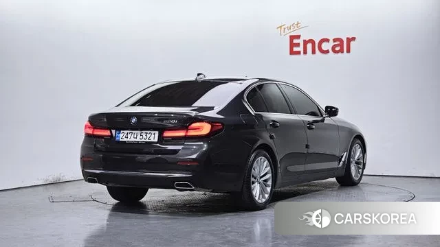 BMW 5 Series (G30) id 3518117 из Кореи 12