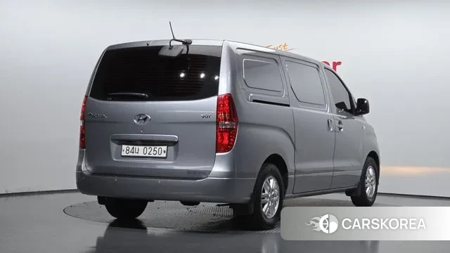 Hyundai The New Grand Starex id 3429356 из Кореи 12