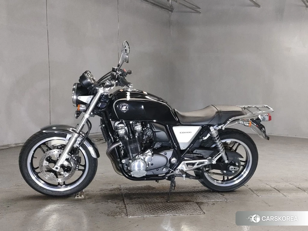 Проданный Honda CB1100 2010 из Японии, фото 2