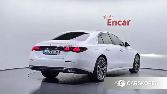 Mercedes-Benz E-Class W214 id 3256575 из Кореи 12