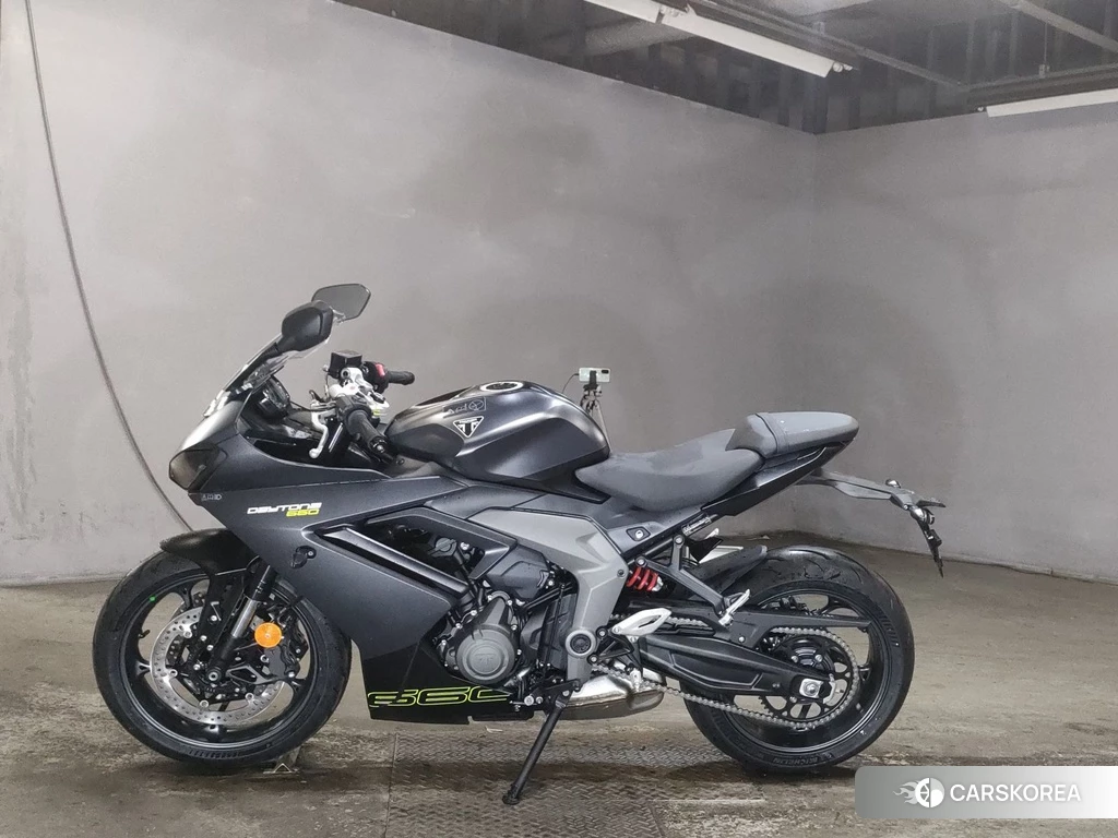 Проданный Triumph DAYTONA 660 2024 из Японии, фото 2