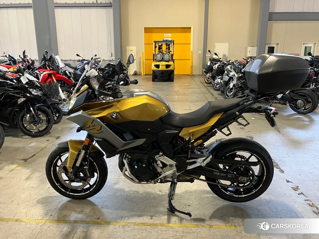 Проданный BMW F900XR PREMIUM LINE 2021 из Японии, фото 2