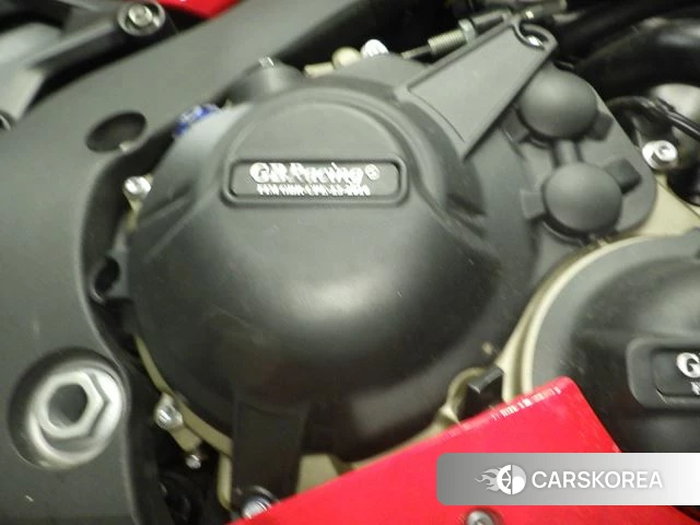 Engine photo