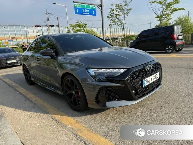 Audi RS3 (8Y) 2026 Серый из Кореи, фото 3