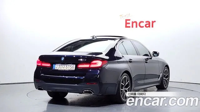 BMW 5 Series (G30) id 2838497 из Кореи 12