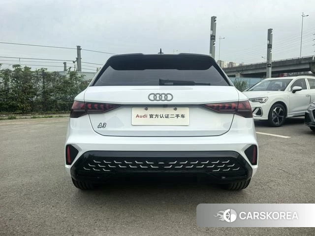 Audi A3 2024 Белый из Китая, фото 3