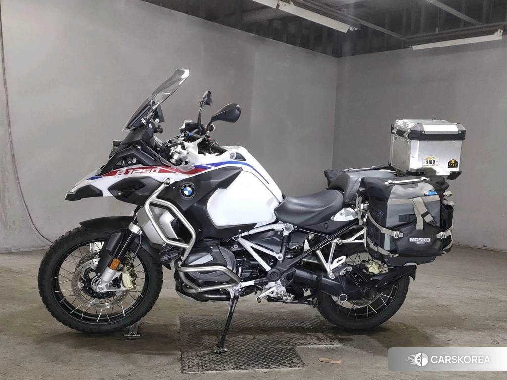 Проданный BMW R1250GS ADVENTURE 2022 из Японии