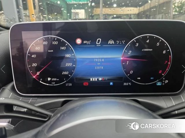 Mercedes-Benz C-Class W206 2024 Черный из Кореи, фото 2