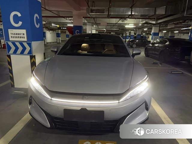 BYD Han L EV 2025 Серебристо-серый из Китая, фото 2