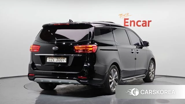 Kia The New Carnival id 4520752 из Кореи 12