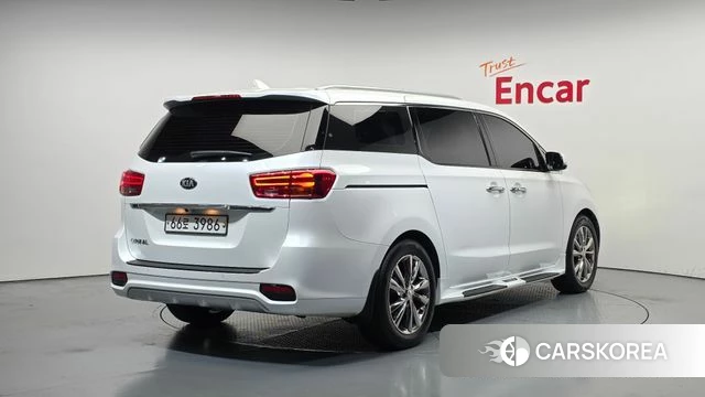 Kia The New Carnival id 4285798 из Кореи 12