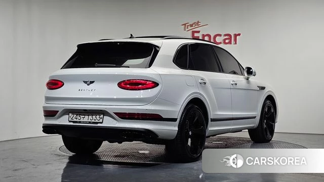 Bentley Bentayga id 4607588 из Кореи 12