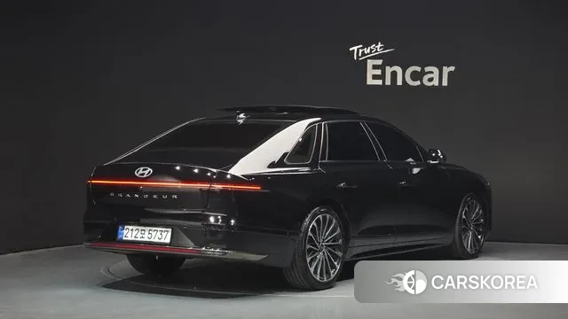 Hyundai Grandeur (GN7) id 3400514 из Кореи 12