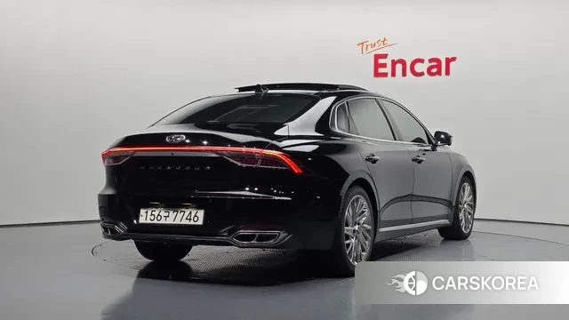 Hyundai The New Grandeur IG id 3681501 из Кореи 12